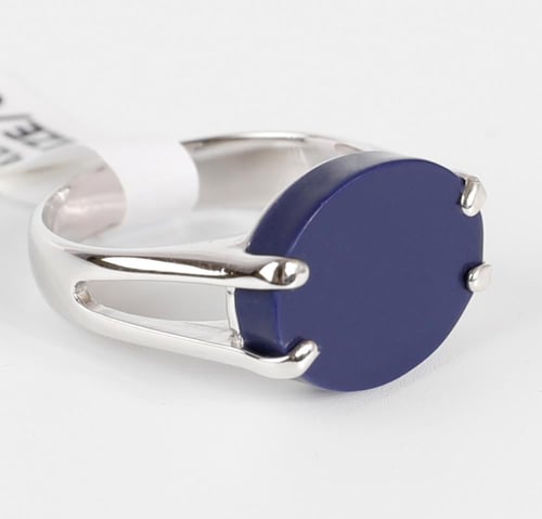 خاتم فضه الملكي اسود