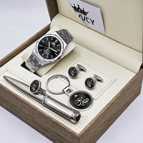 بوكس طقم ساعه بالاسم