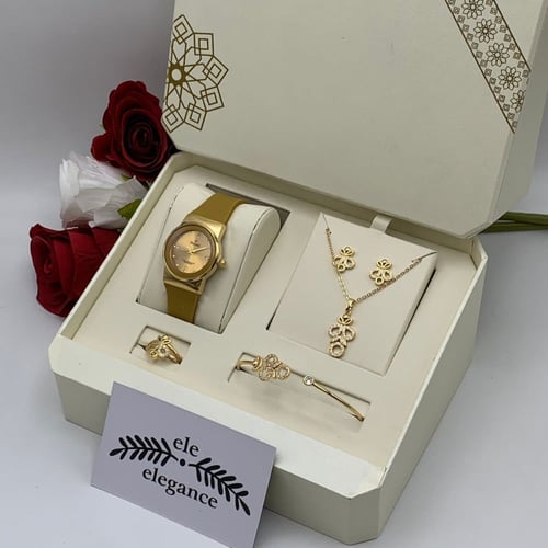 طقم ساعه نسائيه