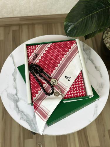 شماغ ملكي برقم قبيلتك مع سبحه بالاسم