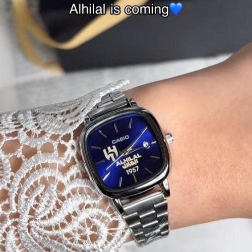 ساعه بشعار الهلال