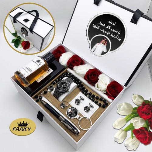 بوكس طقم ساعه بالاسم