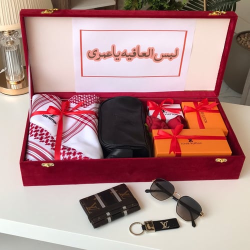 بوكس لويس المميز