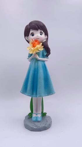 A masterpiece, height 22 cm