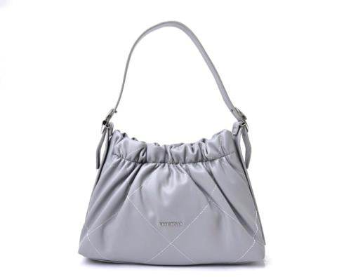 حقيبة بتصميم انيق