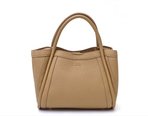 حقيبة يد أنيقة