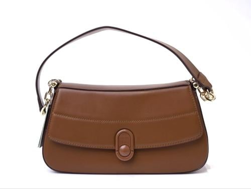 حقيبة يد بتصميم انيق