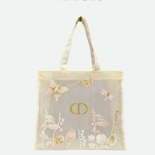 شنطة من ديور بيوتي - Dior