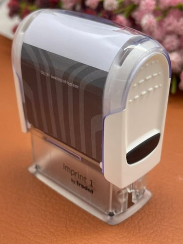 ختم TRODAT الابيض 3.8سم × 1.4 سم