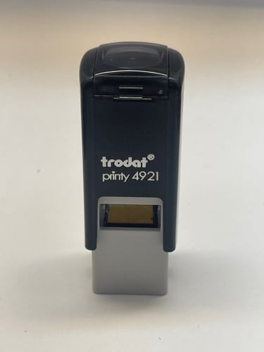 ختم TROTAD صغير مربع 1.2 سم