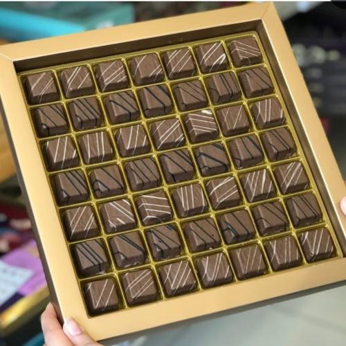 شوكلت كاسات حميدة مربع