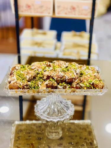 تمر محشي olivia