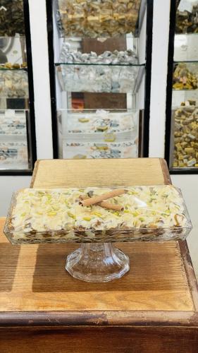 فازة تمر محشي عذق