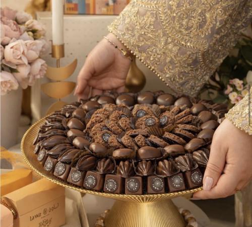 فازة حلويات تاوة مكشوف