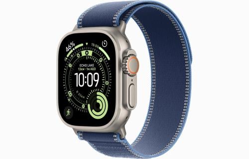 Apple Watch Ultra 3 – اللون تيتانيوم طبيعي