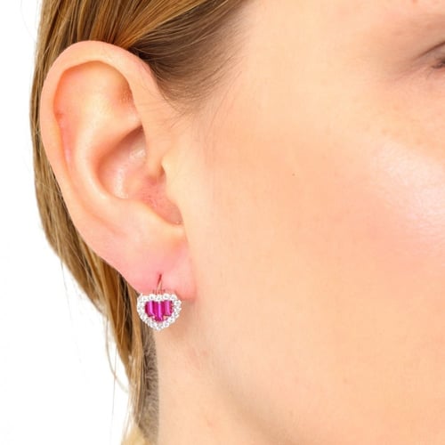 حلق اذن فضة عيار 925 - احجار حمراء - حلق قلبي