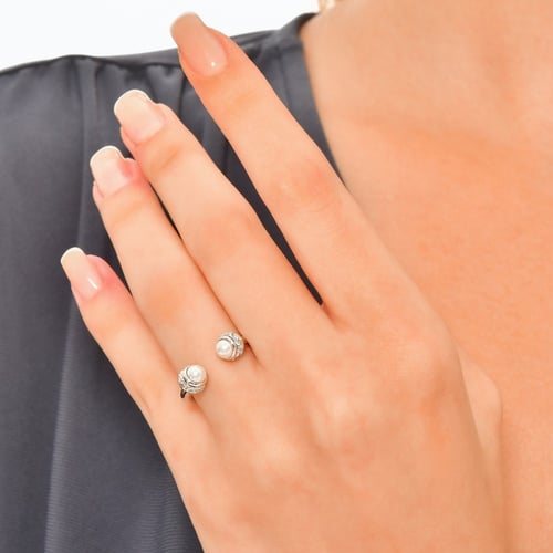 خاتم فضة نسائي مرصع بأحجار زركون ماسية - خاتم سحر...