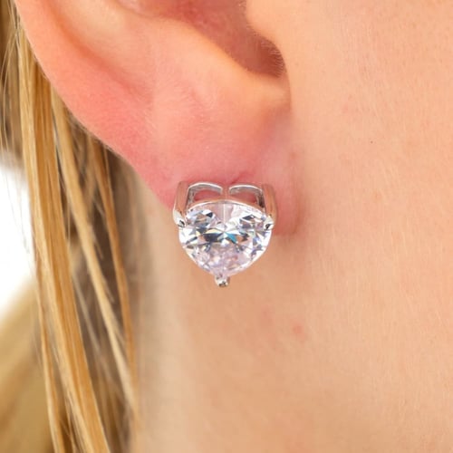 حلق فضة صغير على شكل قلب - حلق ثراء