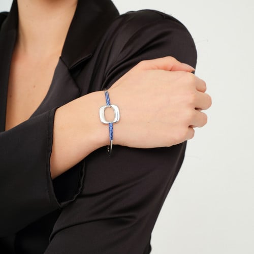 أسوارة نسائية فضة عيار 925 مرصعة بأحجار زركون زرقا...