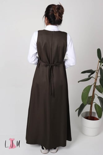 شيال مريول زيتي شيال كسرات عصرية بدون البلوزه