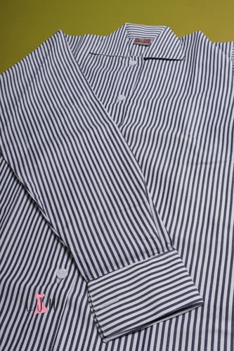 بلوزه كحلي مقلم لجميع المراحل