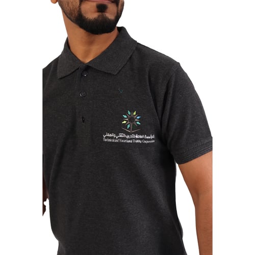 الزي الرسمي كليه التقنية متدربين البكالوريوس