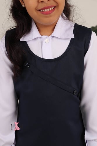 مريول روضة كحلي مع ازرار امامي 1037