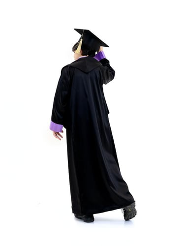 طقم روب تخرج ولادي موديل 50015 ماركة UINFORM