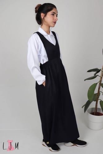 مريول كحلي شيال حزام مطاط من الجانبين كسرات على ال...