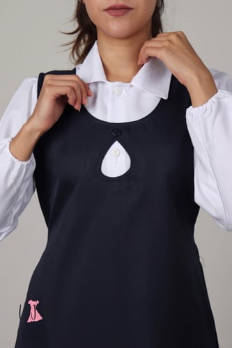 مريول كحلي شيال حركة عصرية وكسرات على الصدر