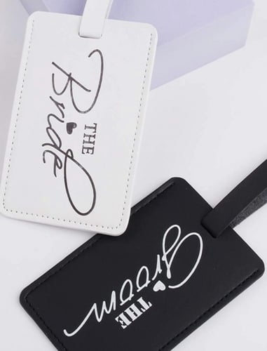 تاق لحقيبه السفر