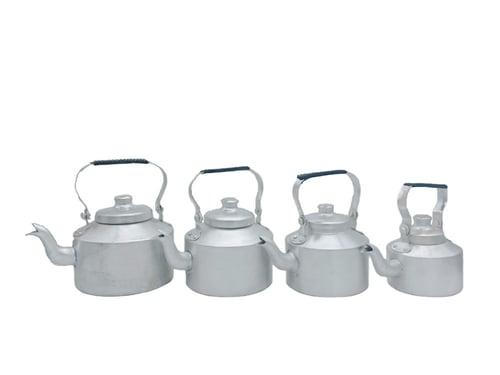 ابريق معدن هندي