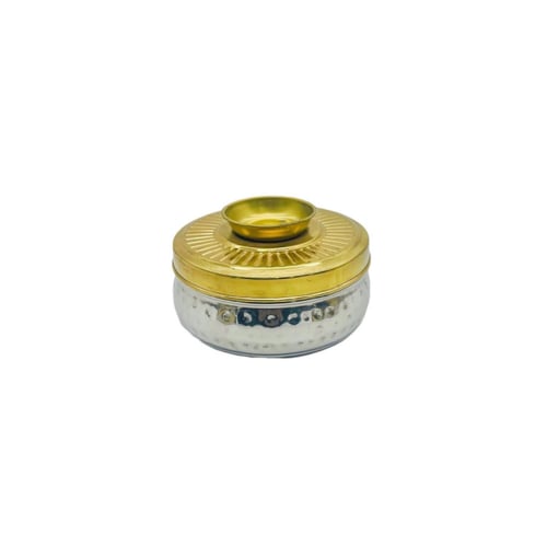 مطبقية تراثي بغطاء ذهبي