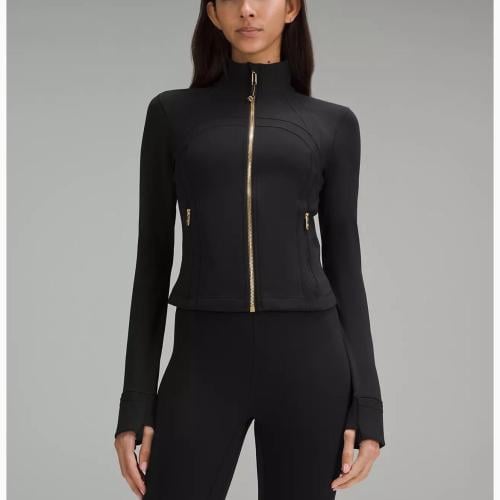 قصير Jacket lulu gold