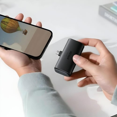 انكر | نانو بطارية متنقلة مع موصل USB-C مدمج قابل...