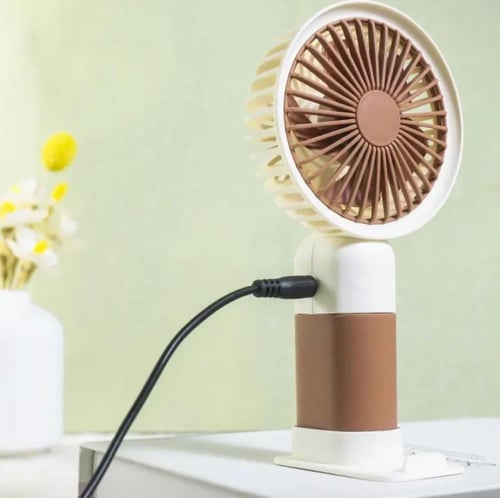 مروحة مع بطارية مدمجة قابلة للشحن