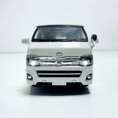 مجسم سيارة حديد تويوتا هايس موديل 2020 م / 361837