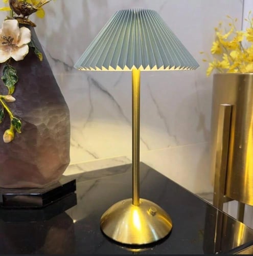 اباجورة مكتب نحاسية انيقة لمس بثلاثة الوان