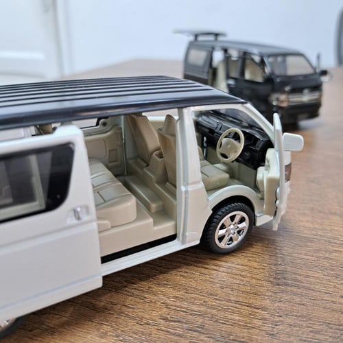 مجسم سيارة حديد تويوتا هايس موديل 2020 م / 361837