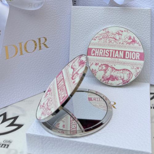 مراية ديور الجديدة مع البوكس والكيس