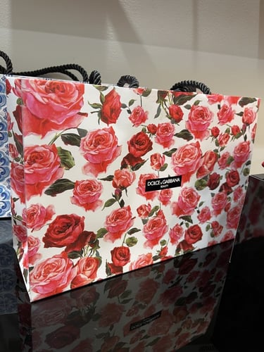 شنطة دلتشي قبانا اسود + كيس مورد