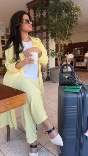 اطقم السفر جميع الألوان