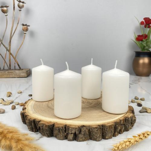 Short white cylindrical candle set of 4 pieces