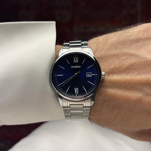 ساعة كاسيو كحلي | MTP-V002D-2B3UDF