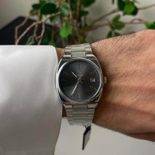 ساعة لويس ريفال E3