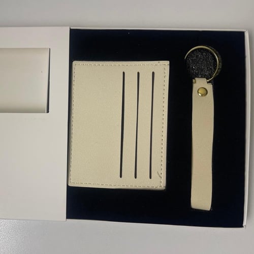 محفظة جلدية+مجانًا علاقة مفاتيح