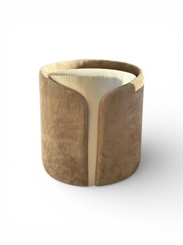 كرسي تسريحة