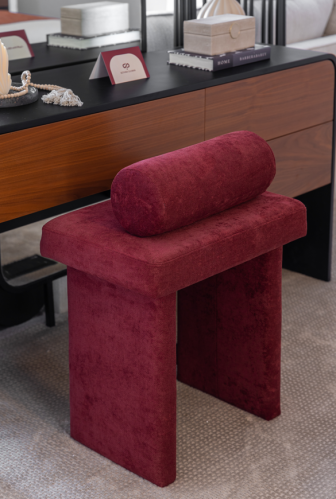 كرسي للتسريحة