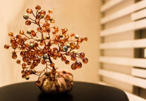 شجرة ديكوريّة من الخرز