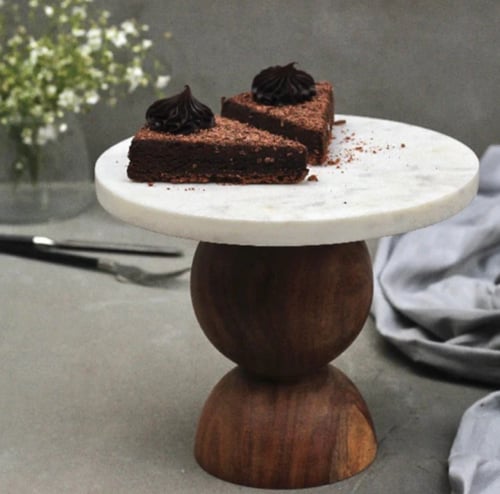 ستاند تقديم خشبي